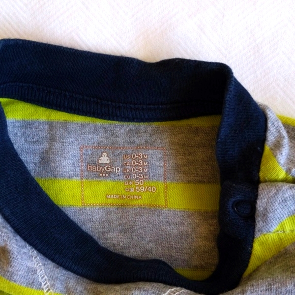 babyGap brannan bear striped short sleeve bodysuit diaper shirt 3 months baby - Picture 4 of 5